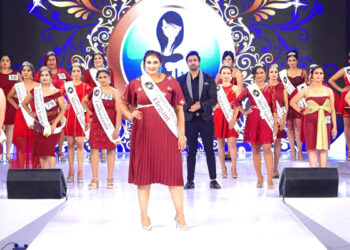 Sharada Subramanya bags the sub title Mrs. Elegant at Mrs. India Galaxy 2022 and Best Speaker award for presentation on Women Empowerment