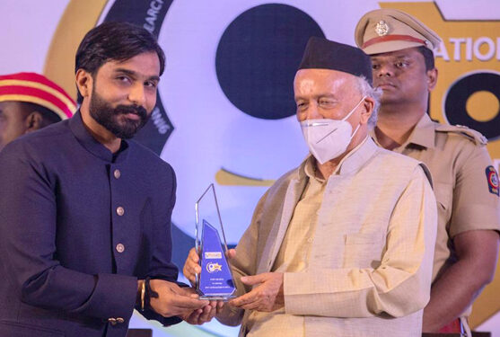 Astrologer Ankit Sharma ji Won Best Astrologer in India Title – Got National Glory Award 2022 from Bhagat Singh Koshyari Ji (Governor of Maharashtra)