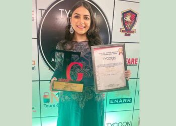 Farah Titina, an Actor was honoured with the “Emerging Ad Queen of the Year” Award, in the Tycoon Global Achievers Awards